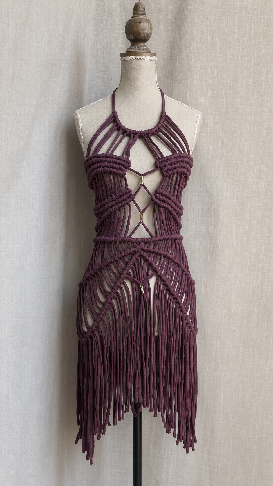 Abito corto in macramè con frange | Pre-Order