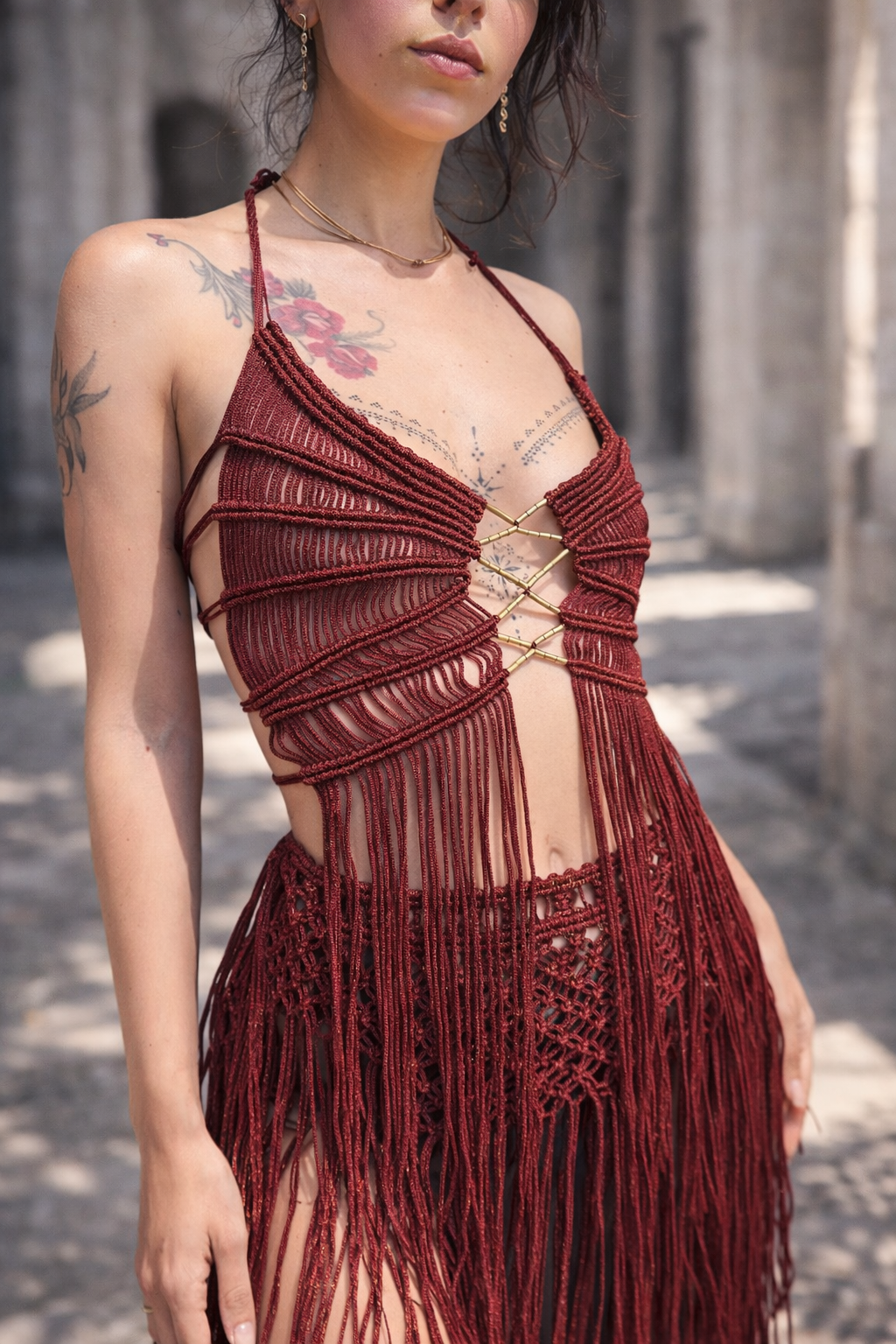 Boudeaux Gold Set top & gonna in macramé con frange – Festival & Beachwear handmade