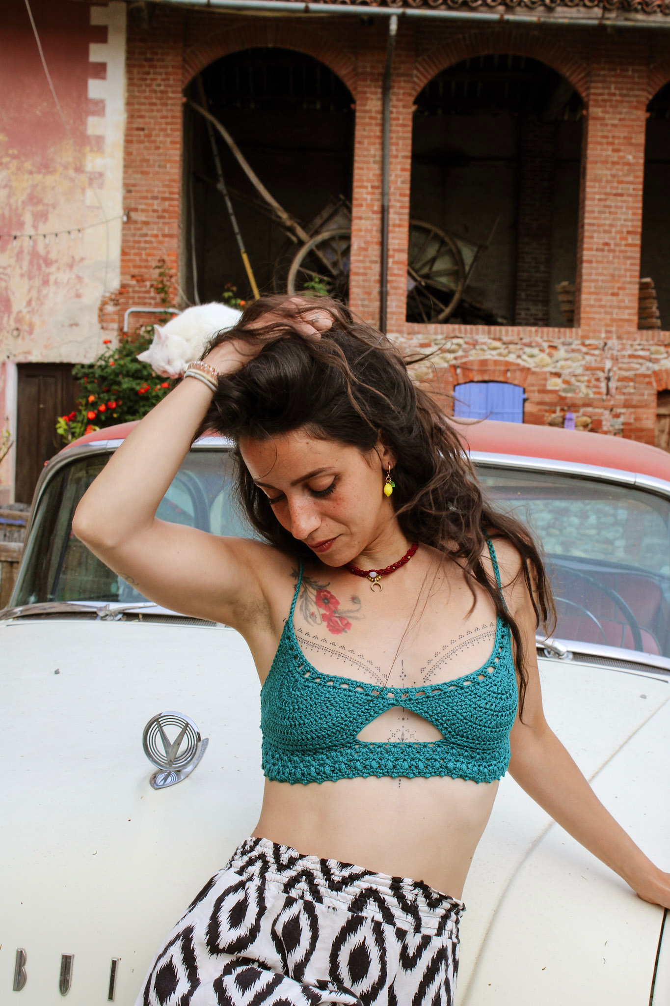 Look boho estivo con top crochet blu ottanio Oceane – My Sunflower LAB
