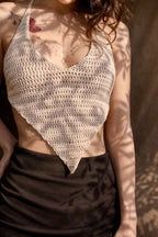 Dettaglio Diamond Shell Top Triangle White Sand, texture crochet fatto a mano My Sunflower Lab